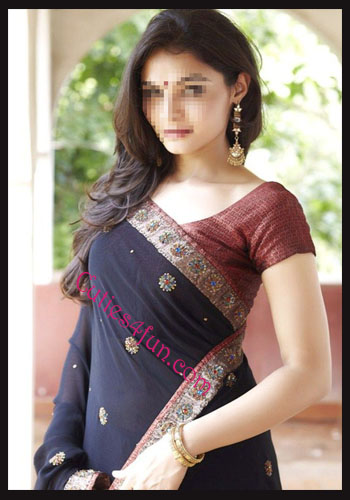 savita housewife escort